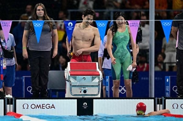 威博体育买球充值平台关于新增的奥运技俩男女4×100米夹杂泳烦扰体育赛事直播